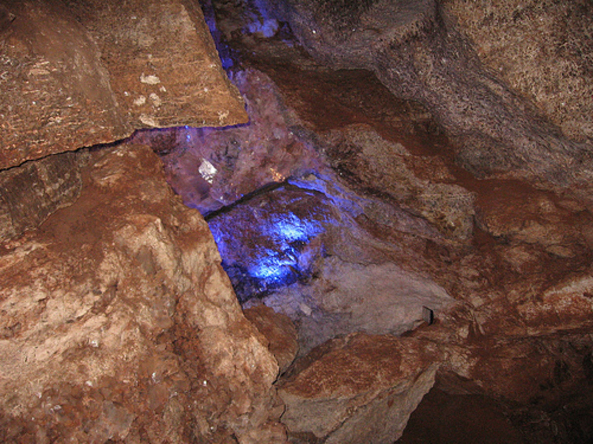 Oklahoma Caves: Selenite formations in Alabaster Caverns State Park Oklahoma Caves: Selenite formations in Alabaster Caverns State Park