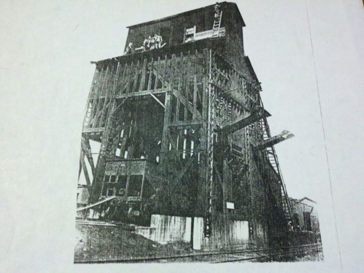 Rock Island railroad coaling tower that existed down town Rock Island Rock Island railroad coaling tower that existed down town Rock Island