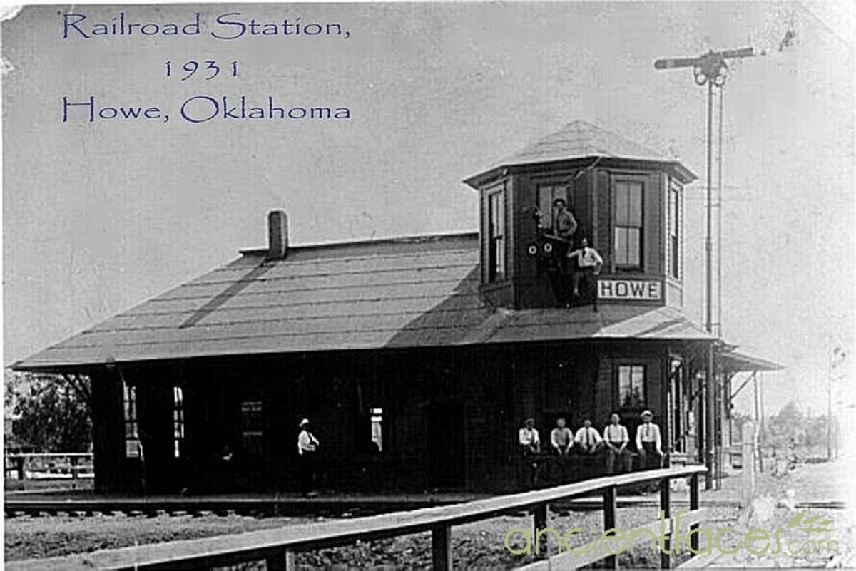 Howe Depot along the Rock Island line Howe Depot along the Rock Island line
