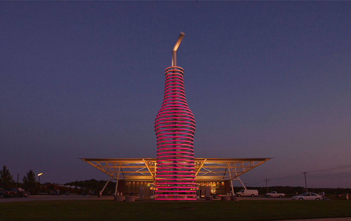 Pops, a giant soda bottle on Route 66. Pops, a giant soda bottle on Route 66.