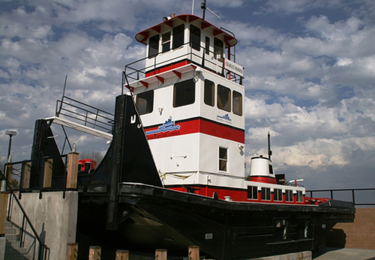 Tulsa Attractions: The well-respected tugboat at the Port of Catoosa Tulsa Attractions: The well-respected tugboat at the Port of Catoosa